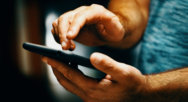 Smartphones im Ausbildungsalltag: Klare Regeln für weniger Stress