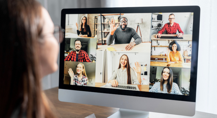 Videokonferenz_Symbolbild_404903643_Vadim Pastuh.jpeg
