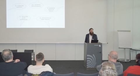Alfonso D’Avanzo stellte in Stuttgart das Projekt H2K vor, in dessen Rahmen ein Wasserstoffkompetenzzentrum gebaut werden soll.